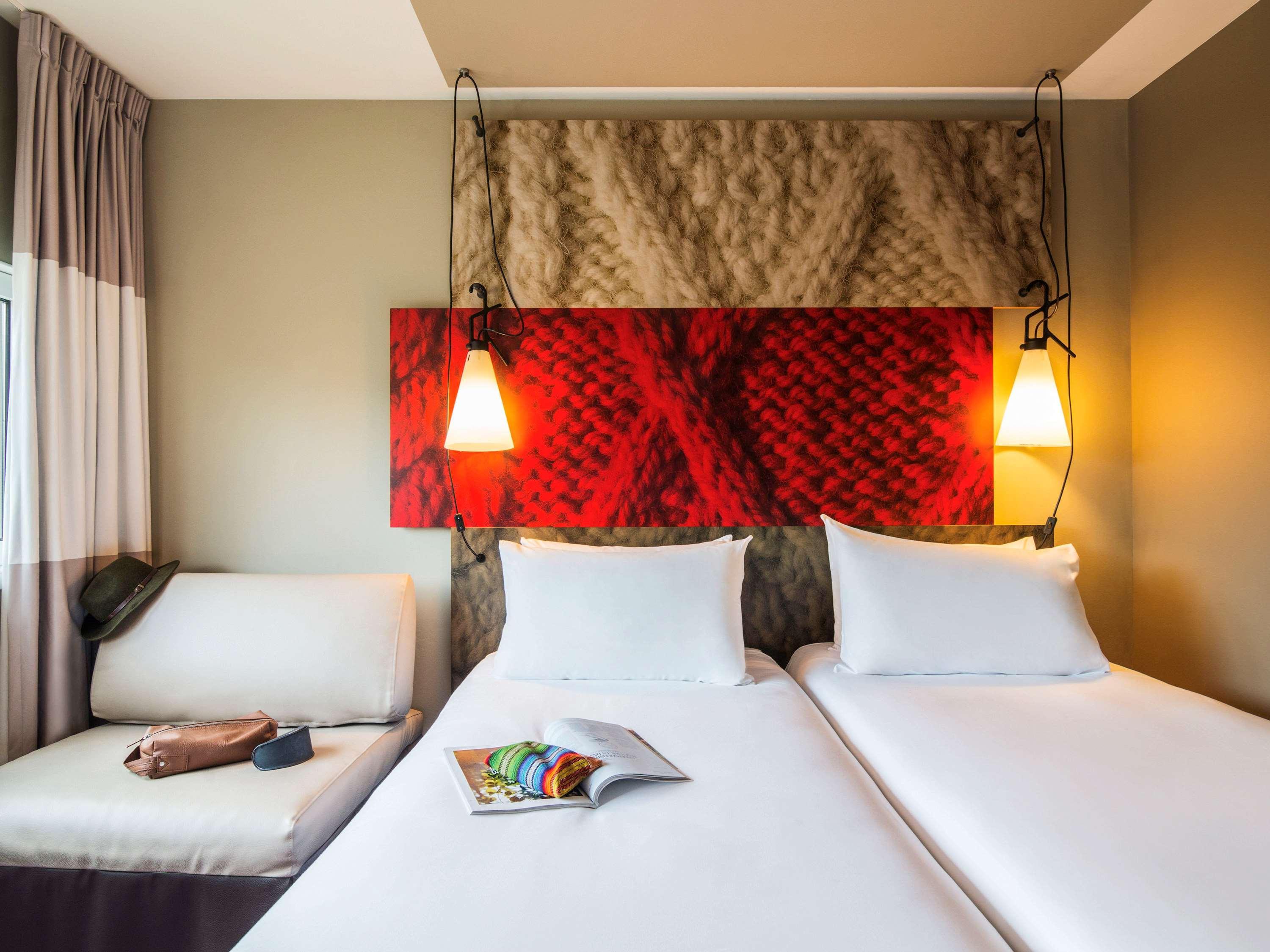 ไอบิส อัมสเตอร์ดัมแอร์พอร์ต Hotel บาดโฮเวอดอร์ป ภายนอก รูปภาพ