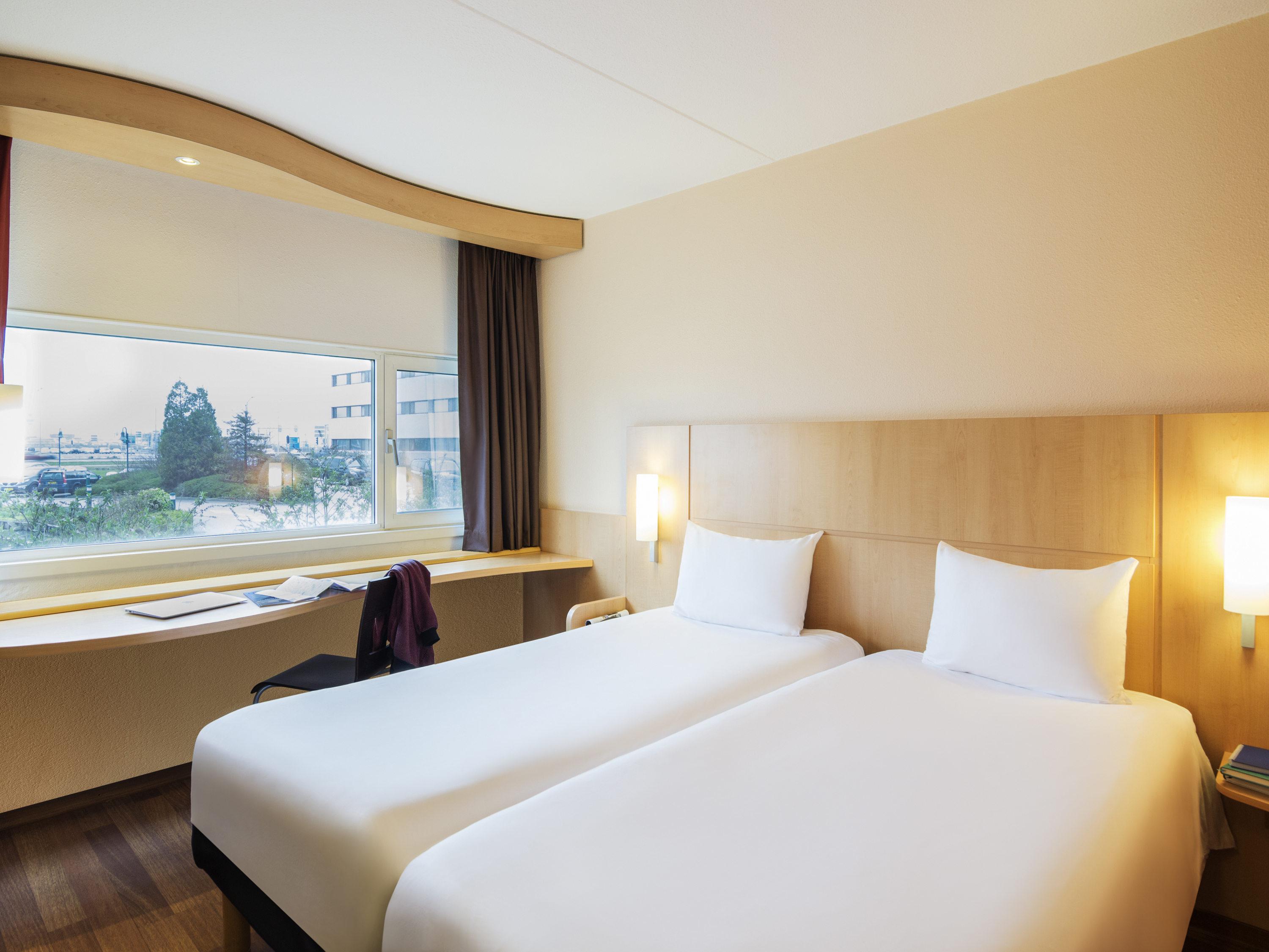 ไอบิส อัมสเตอร์ดัมแอร์พอร์ต Hotel บาดโฮเวอดอร์ป ภายนอก รูปภาพ