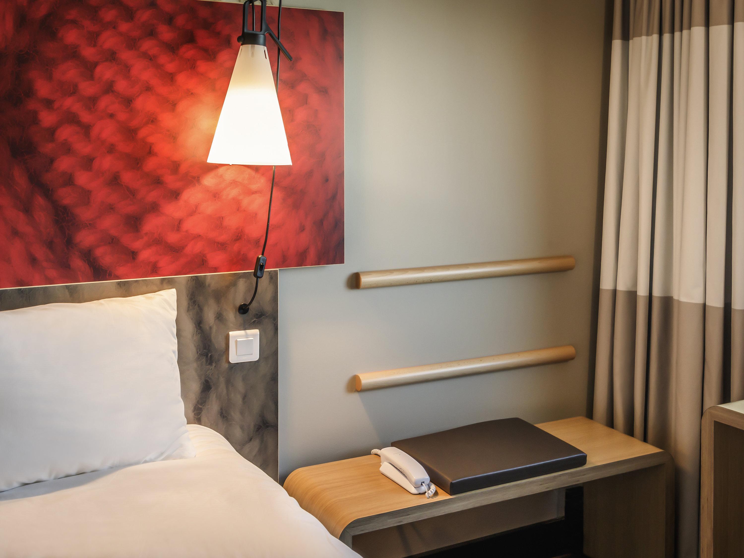 ไอบิส อัมสเตอร์ดัมแอร์พอร์ต Hotel บาดโฮเวอดอร์ป ภายนอก รูปภาพ