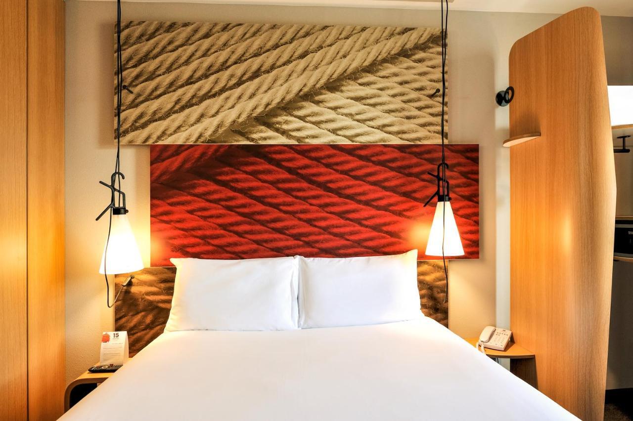 ไอบิส อัมสเตอร์ดัมแอร์พอร์ต Hotel บาดโฮเวอดอร์ป ภายนอก รูปภาพ